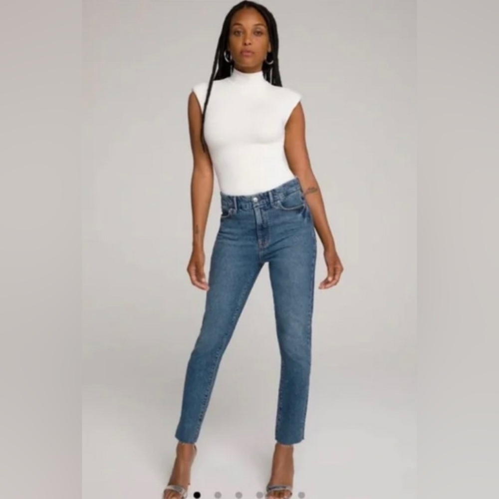 Good American Crop Ankle‎ Raw Hem Jeans